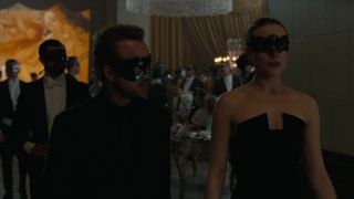 Katherine Murphy others in Westworld S03 E04 - 2020-0