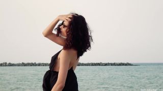 Amazing new model Layla Balan nude at the beach-3