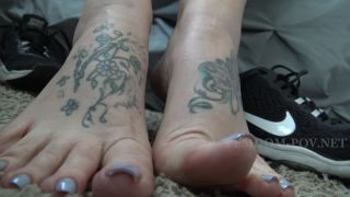 xxx video clip 30 bra fetish porn femdom porn | Jordyn’s Foot Worship - Just Back From The Gym | foot slave training-6