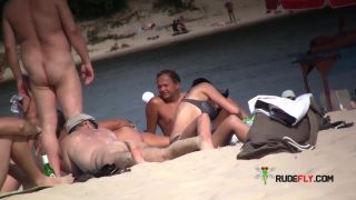 Nude Beach - Fun videohoot  3-9