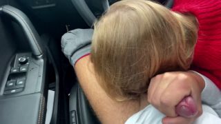 [K2S.CLUB] slipcoupleofficial - Schlampiger handjob in einem auto im supermarkt, parkplatz - FullHD 1080P-7