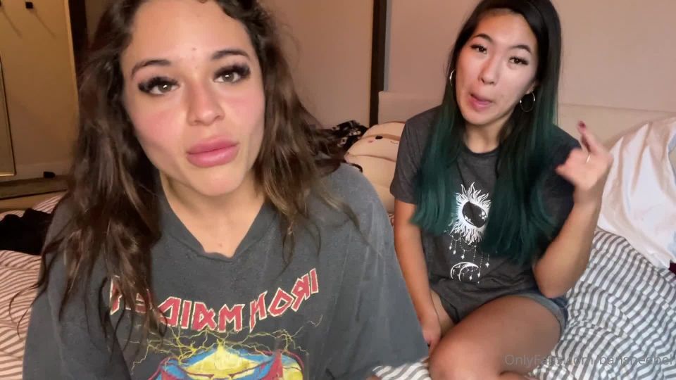 Onlyfans - bansheebel - I just took my besties lesbian virginity today Lol welcome to our Ted talk lilslutlaceyy - 04-11-2021