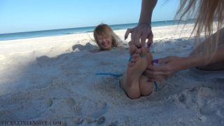 TickleIntensive - Vika’s Beach Day – Tickling Videos.-3