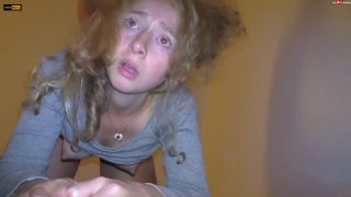 6215 Maryjane Auryn - Das Erste Mal Gefickt Bis Mir Die Trane...-1