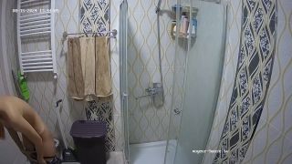 Alleria Friend Showering, 15 08 2024 720P - Voyeur-1