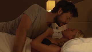 Adriana Ugarte, Silvia Alonso - Durante la tormenta (2018) HD 1080p!!!-0