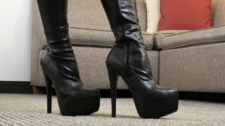 TiedinHeels comCali-Logan-Catsuit-Gloves-Boots-HH-HD-mp4-8