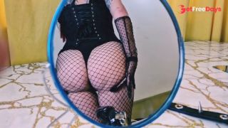 [GetFreeDays.com] Halloween body worship. Witch magics and summons a slave. Sex Clip March 2023-7