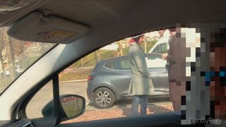 Dick Flash Car Part 2. La Troia Infila La Mano E Mi Fa Godere 1080p-3