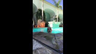 Anna Bell Peaks - annabellpeaksxx () Annabellpeaksxx - this outdoor pool video not quite safe for ig 15-06-2017-8