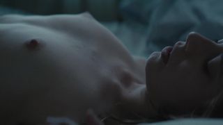 Saskia Rosendahl - Mein Ende. Dein Anfang. (2019) HD 1080p!!!-6