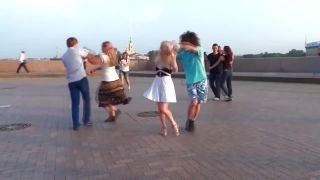 fly-skirt-wind-loves-street-dancing-0