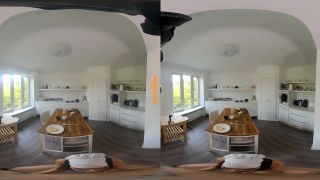 Hot Pancakes Prologue – Lilu Moon 4K (MP4, 4096×2160, UltraHD/4K) *-0