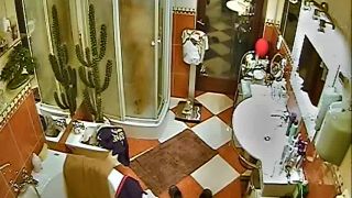 voyeur hidden camera 032427 -7