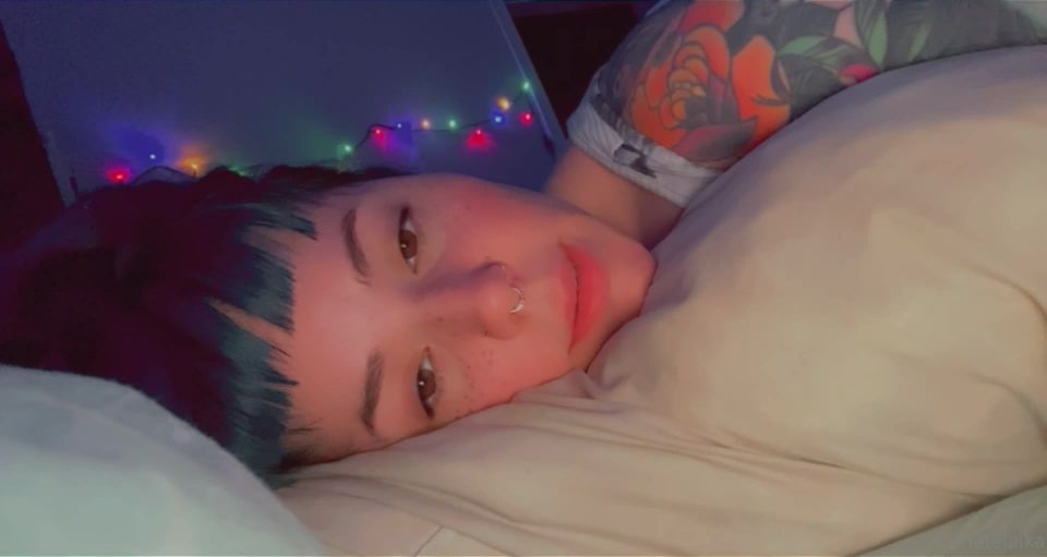 LAIKA - imnotlaika () Imnotlaika - lil update i got my second covid shot yesterday and ive been out cold sleeping all 22-04-2021