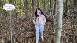 [K2S.CLUB] DaphneDietz - Mein erstes Mal im Wald - OUTDOOR TEEN & NATURSEKT - HD 720P-2