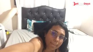 I masturbate with a dildo and send a video to my lover.-0