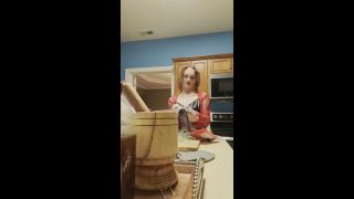Ravenna Noir - New step sister brings back old relationship with step brother with blowjob and handjob to cum-1