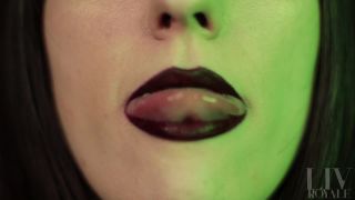 porn video 10 Liv Royale – Grotesque Mouth and Spit Play, primal fetish on femdom porn -0