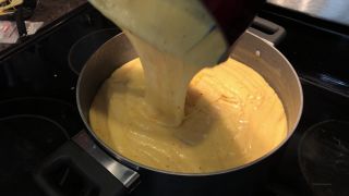 Eevee Bee Sisters - eevee bee () Eeveebee - homemade mac and cheese a must watch 11-02-2020-5