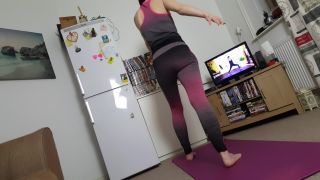 camilla tootsie  Yoga is good for the mind and soul my soles look soft. goddess hard at work. | yoga | femdom porn sarah vandella femdom-3