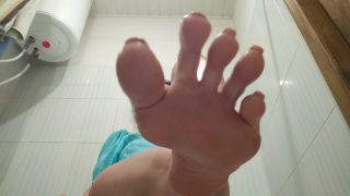 Sexy self massage of feet and toes with oil after shower upd Foot!-8