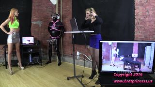 Amadahy lola - demonstrate mind reprogramming at the edging salon -  SPITTING-6