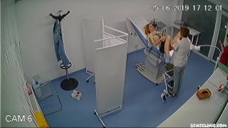 [sexeclinic.com] Vanessa gyno exam-7