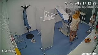 [sexeclinic.com] Vanessa gyno exam-8