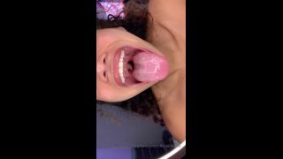 Cecilia Lion - officialcclionx OfficialcclionxYou think youre big enough to fill my mouth - 13-07-2019 - Onlyfans-7