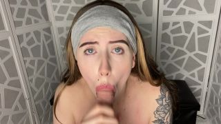 Mom Confronts Bully Accidental Creampie Femdom!-5