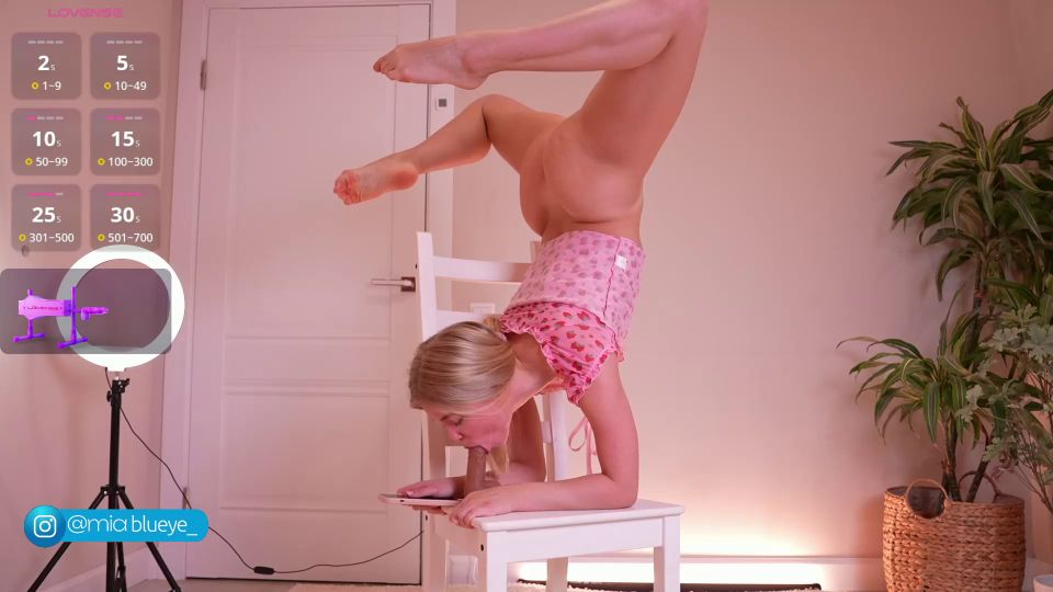 Hot Couple's Intense Passion Night Session - Live View Now