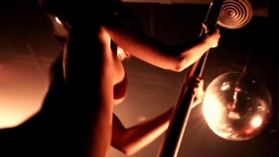 Ashleigh Hubbard, etc – Unrivaled (2010) HD 720p - (Celebrity porn)