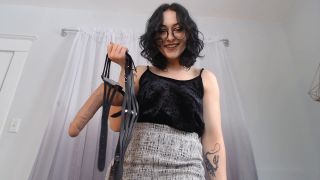 Saradoesscience - Teacher Emasculates Daddy Pegging CEI-1