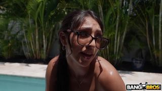 Madison Wilde - Stepdaughter's Poolside Adventure - BangBros18, BangBros (FullHD 2021)-2