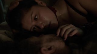 Chelsea Rendon - Vida s02e02 (2019) HD 1080p - [Celebrity porn]-3