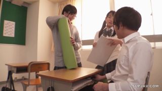 Reducing Mosaic MVSD-407 制服美少女 罵倒！蔑み！中出しチ○ポいじめ！ 学園のアイドル美少女たちのオモチャにされた僕のチ○ポ 枢木あおい 高杉麻里-3