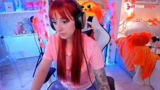 [GetFreeDays.com] sexy gamer cant hold her juices Adult Leak June 2023-3