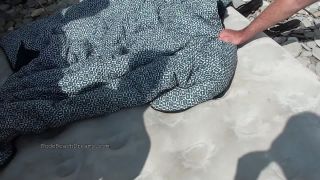 free porn clip 16 Voyeur public beach sex couple on public -7