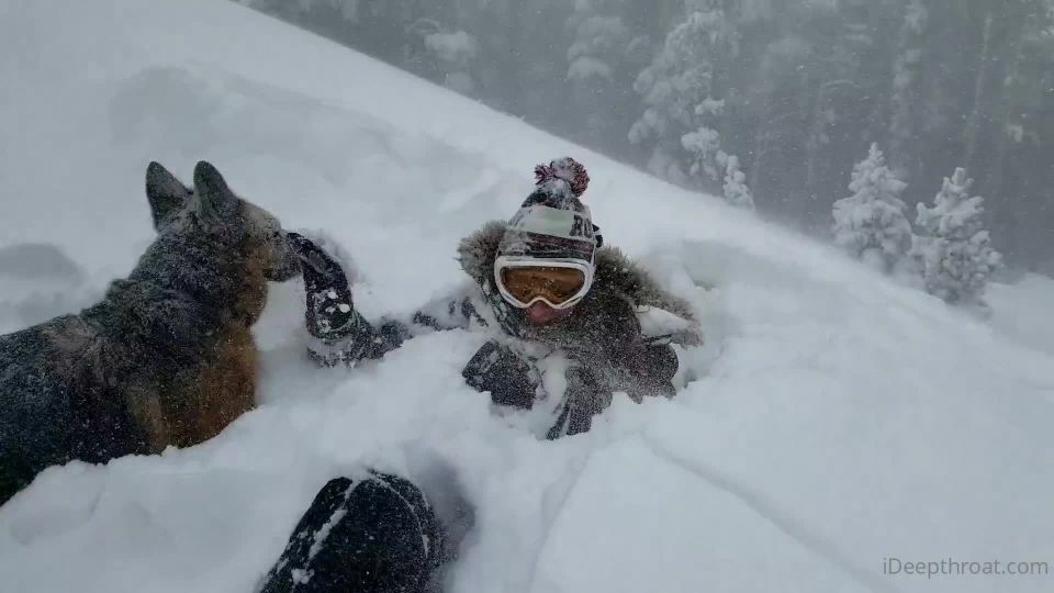 Heather Harmon Heatherharmon - we are having a major blizzard here we going inside after this and having lunch then sex 14-03-2021