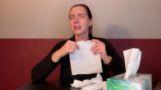Femdom Porn SneezeGoddess – This Just In I’ve Gotta Sneeze-6