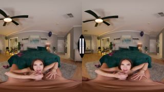 Melissa Stratton - Horny house wife Melissa Stratton gets...-9