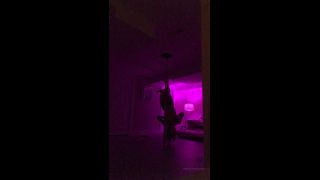 summeravery  Strip tease,  on milf porn -6