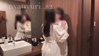 レズ bathroom with my girlfriend... Lesbian-2