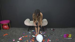 Custom Fetish - Dazz Heel Pops 50 Balloons - Fetish-9
