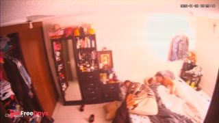 [Sleeping.Porn] Relatives sleeping together this morning - bedroom video-8