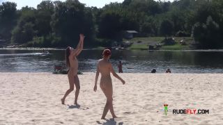 Raven haired teen nudist lays out in the hot  sun-5