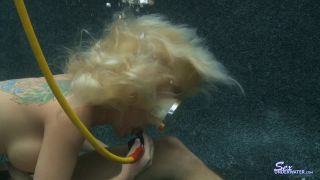 SexUnderwater e1213 Invitation (mp4)-5