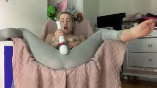 HoneyBunnyBA - Watch Me Squirt Thru My Leggings - Petite-3