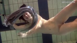 Fetish Porn Super hot body and big tits teen Katka underwater-9